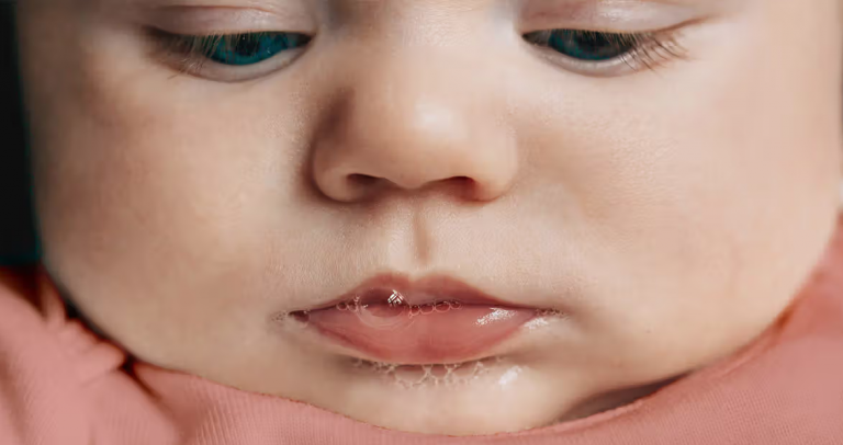 เมื่อ ลูกเล่นน้ำลาย