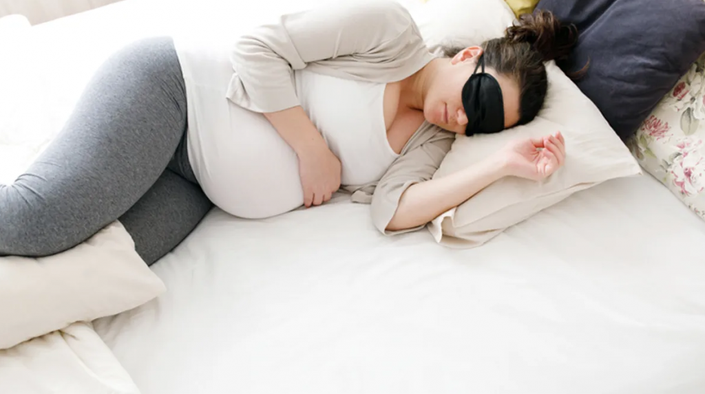 คนท้อง ยืน เดิน นั่ง นอน อย่างไรให้ถูกต้อง